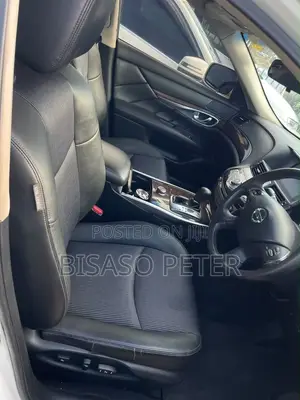 Nissan Fuga 2012 White