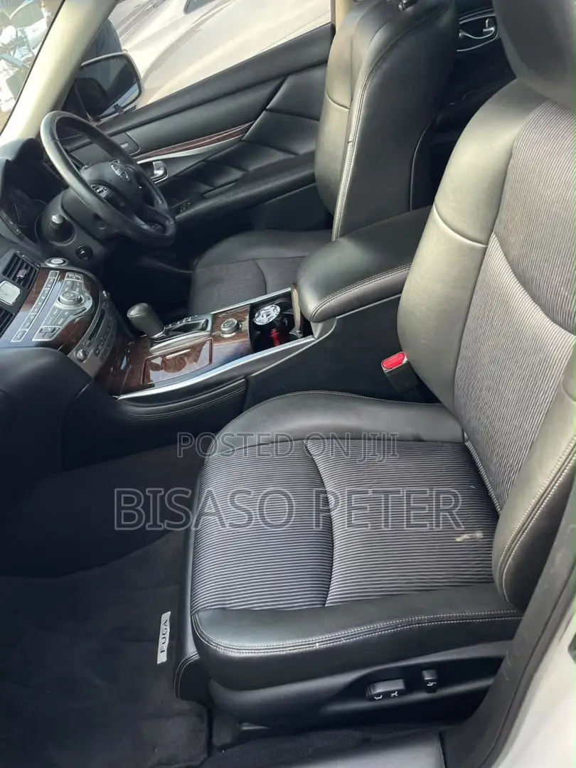 Nissan Fuga 2012 White