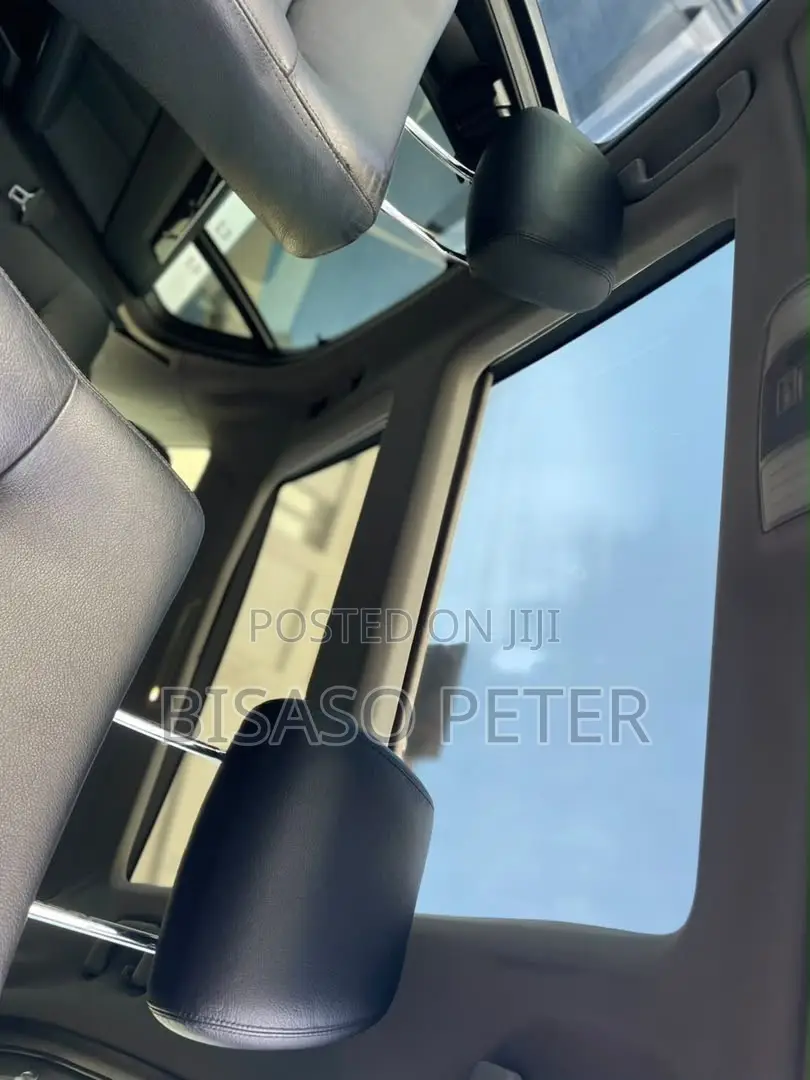Mercedes-Benz E300 2011 Black
