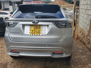 Toyota Harrier 2015 Silver