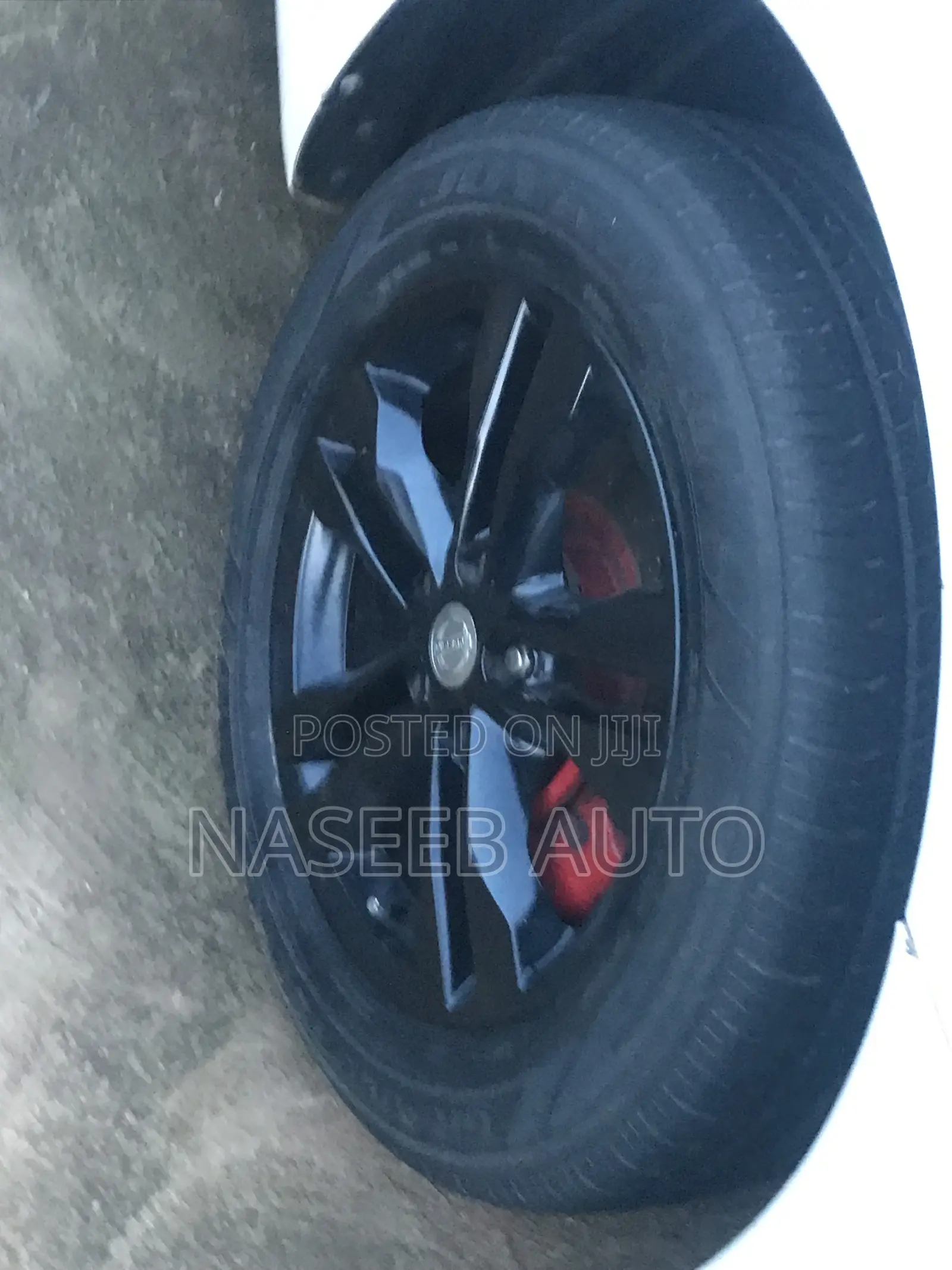 Nissan Fuga 2012 White