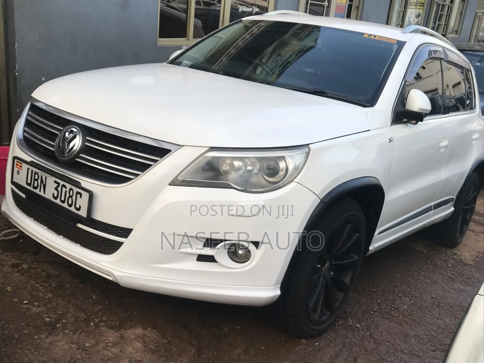 Volkswagen Tiguan 2012 White