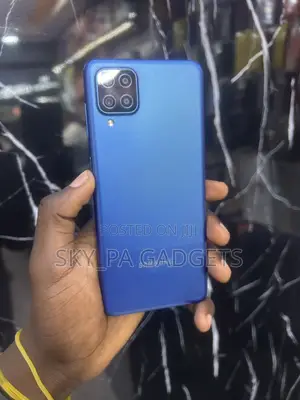 New Samsung Galaxy A12 64 GB Blue