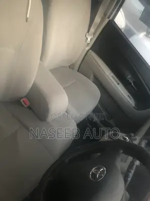Toyota Passo Sette 2009 Gold