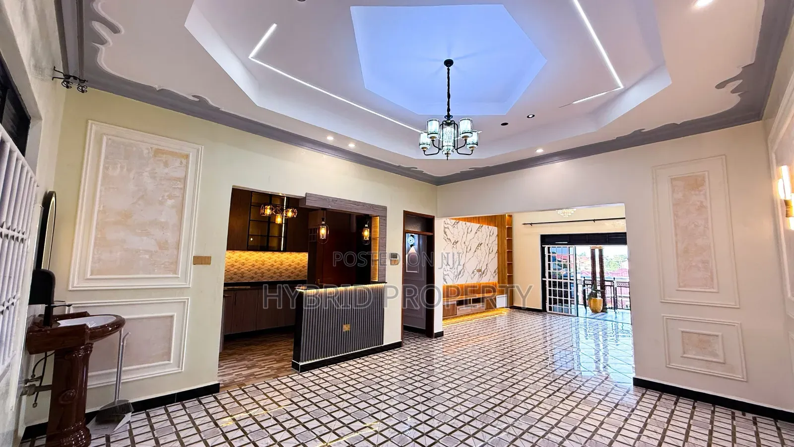 4bdrm House in Kayunga~Wakiso Along for sale