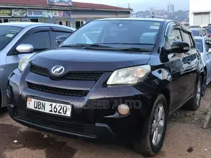 Toyota IST 2009 Maroon