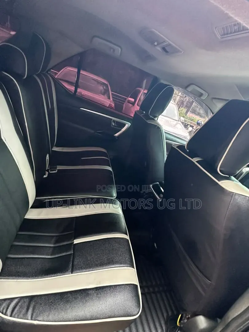 Toyota Fortuner 2017 Black