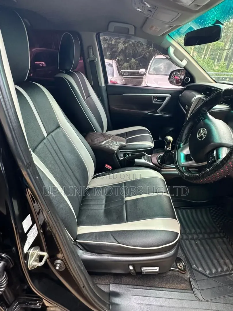 Toyota Fortuner 2017 Black