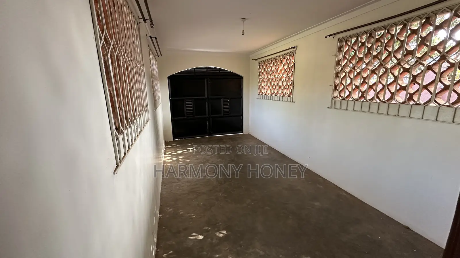 3bdrm House in Wakiso / Wakiso for sale