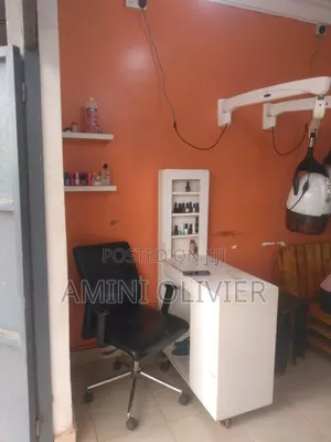 Usisex Salon Equipment