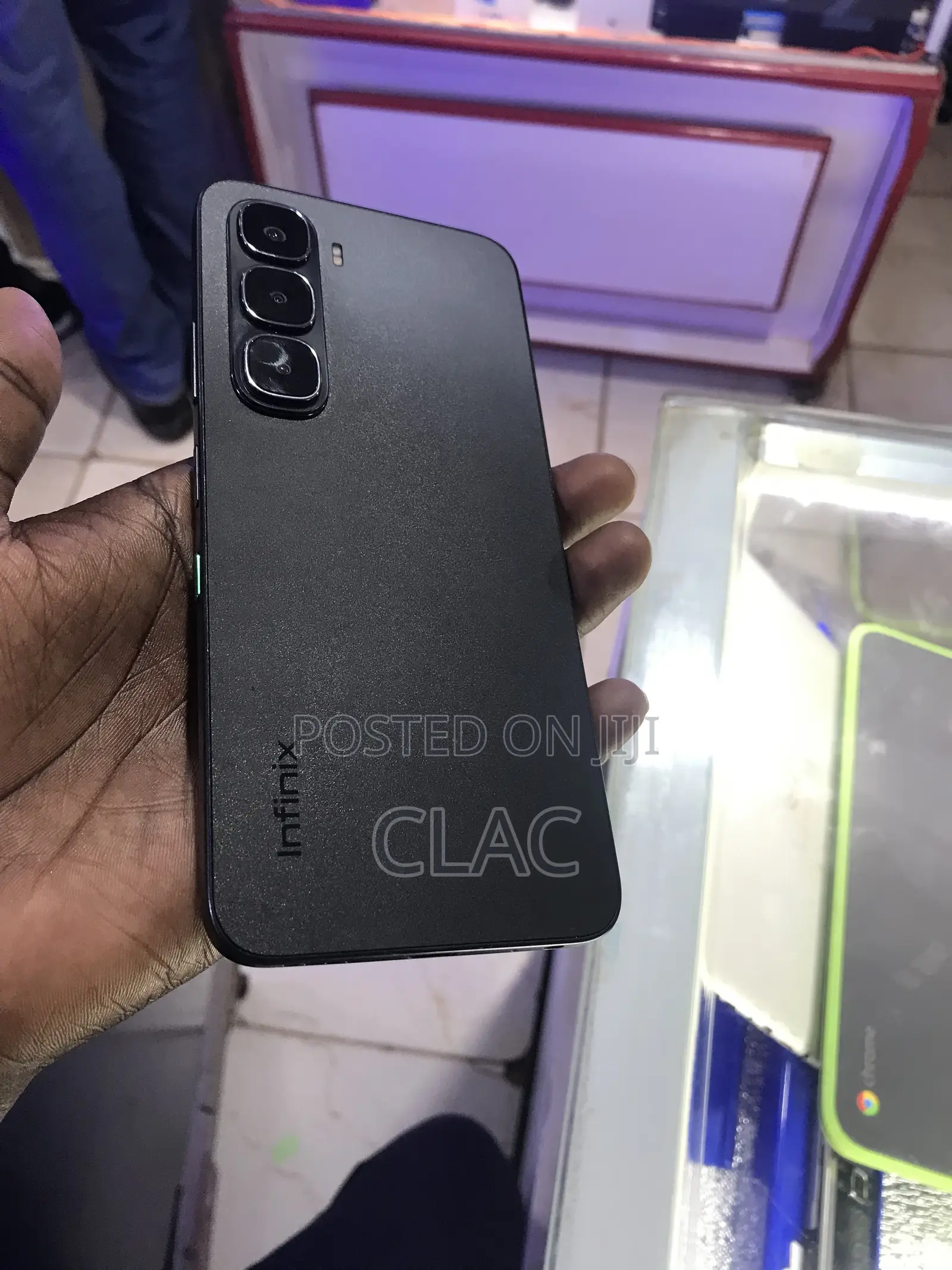 New Infinix Hot 60i 256 GB Blue