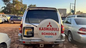 Mitsubishi Pajero 2009 Silver
