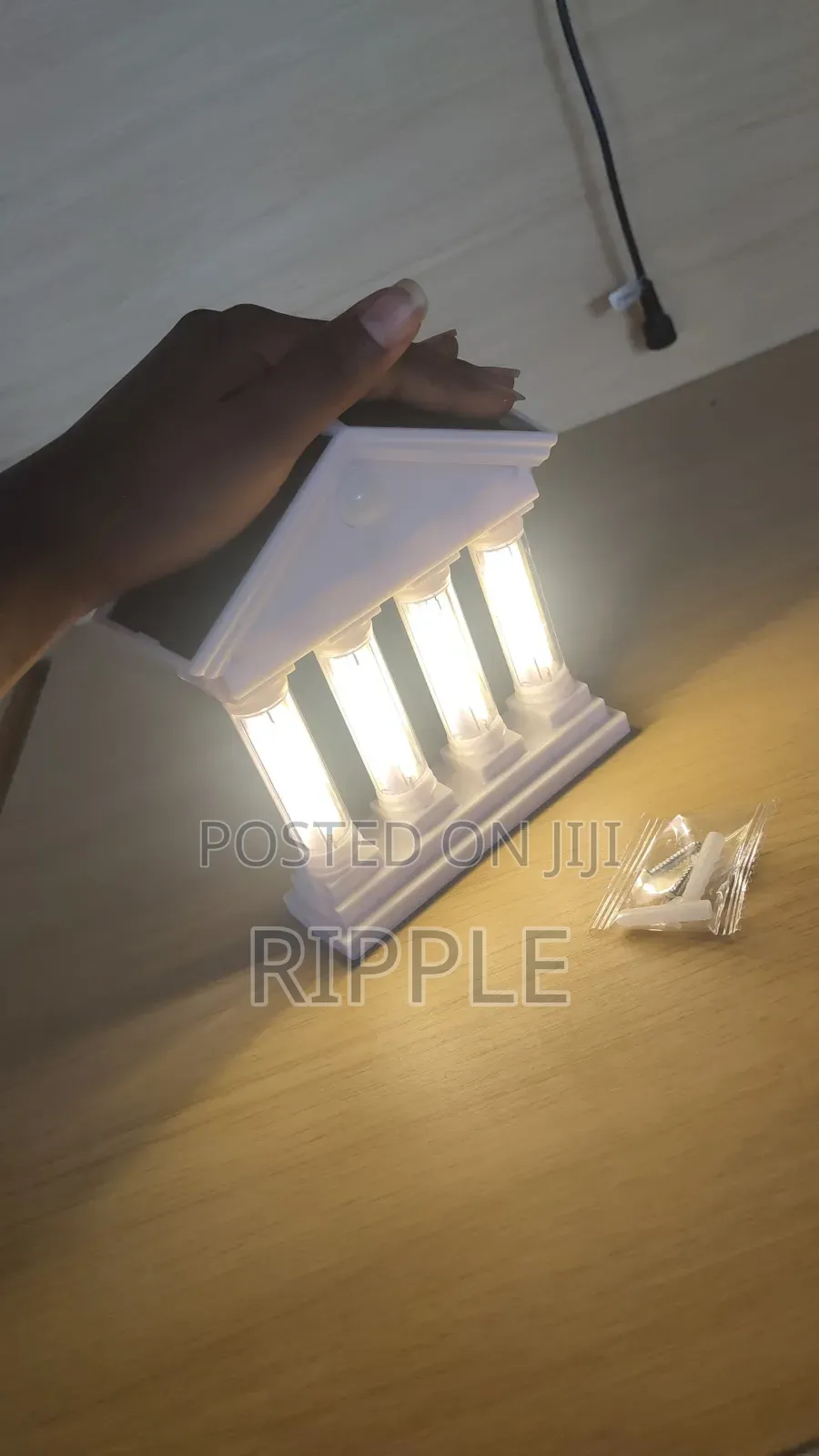 Solar Motion Sensor Wall Light – 4 Pillar Warm White LED