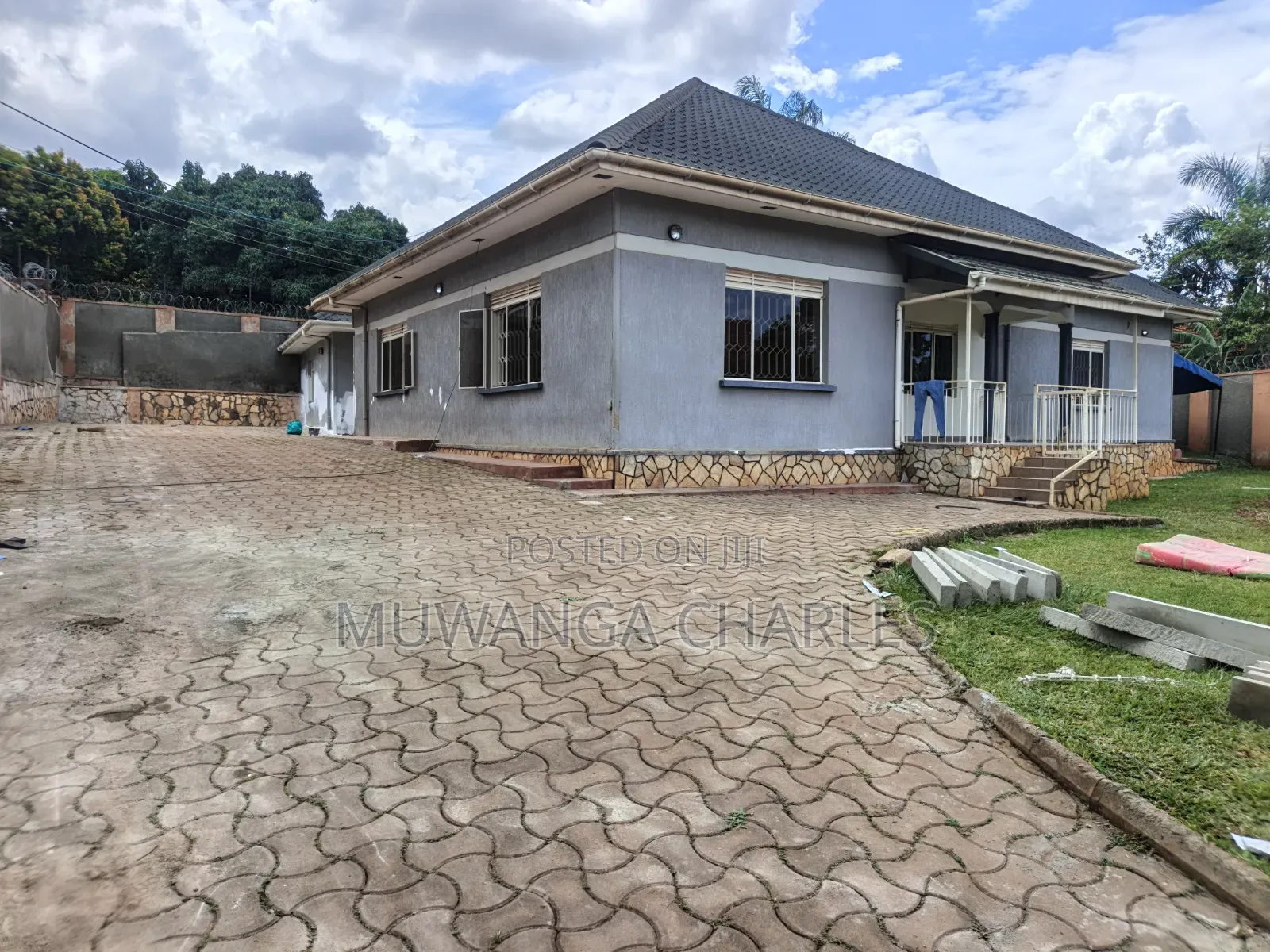 3bdrm Bungalow in Fs Properties Ltd, Nakawa for rent