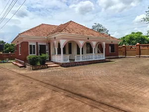 4bdrm Bungalow in Fs Properties Ltd, Nakawa for rent