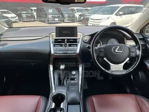 Lexus NX 200t FWD 2017 White