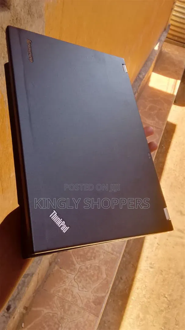 Laptop Lenovo ThinkPad X230 4GB Intel Core 5 HDD 320GB