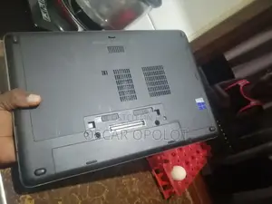 Laptop HP ProBook 640 8GB Intel Core i5 SSD 500GB