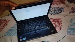 Laptop Lenovo ThinkPad X230 4GB Intel Core 5 HDD 320GB