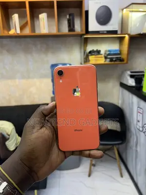 Apple iPhone XR 64 GB Orange