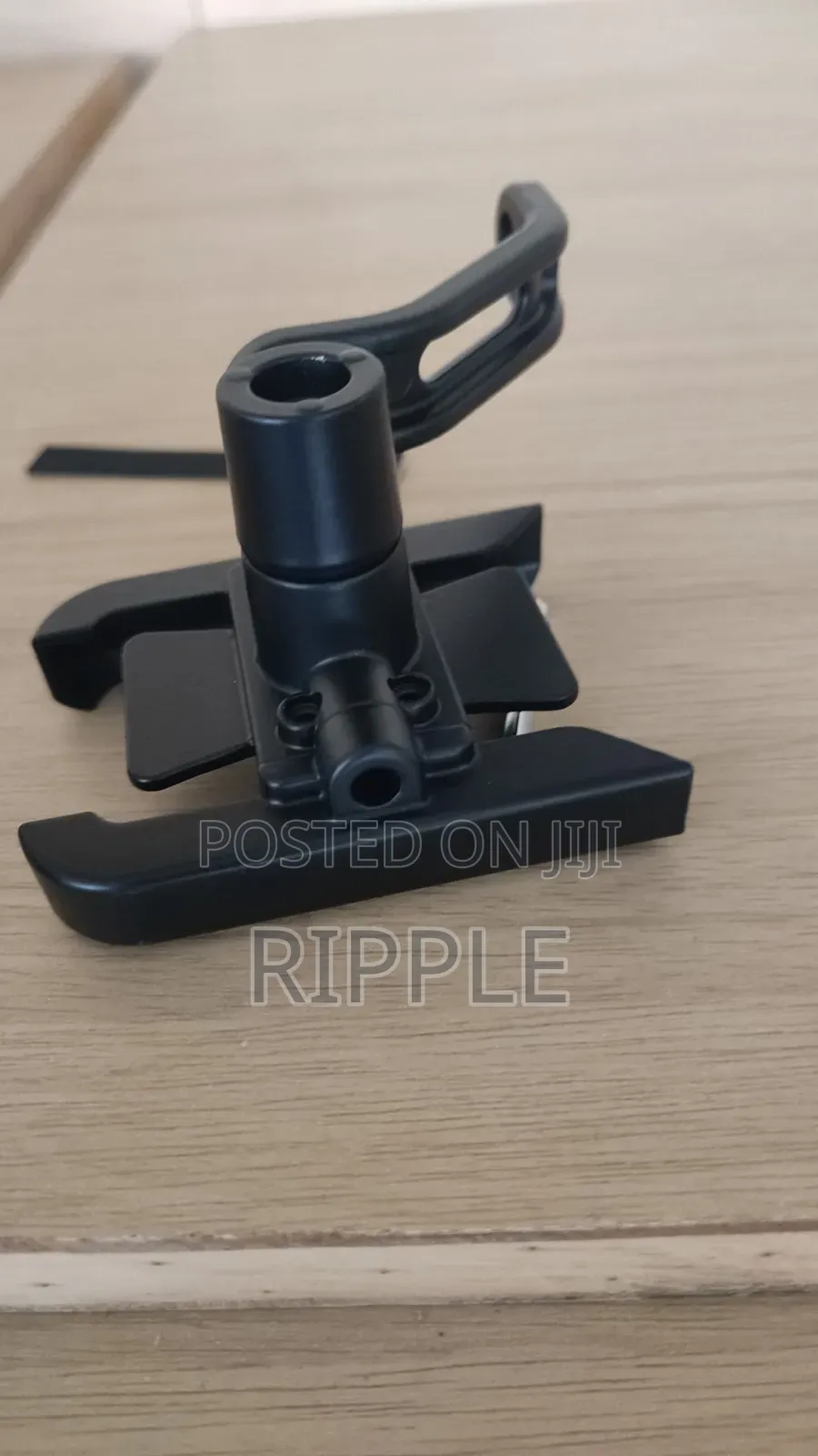 360° Rotating Motorcycle Phone Holder – Metal Handlebar Mount