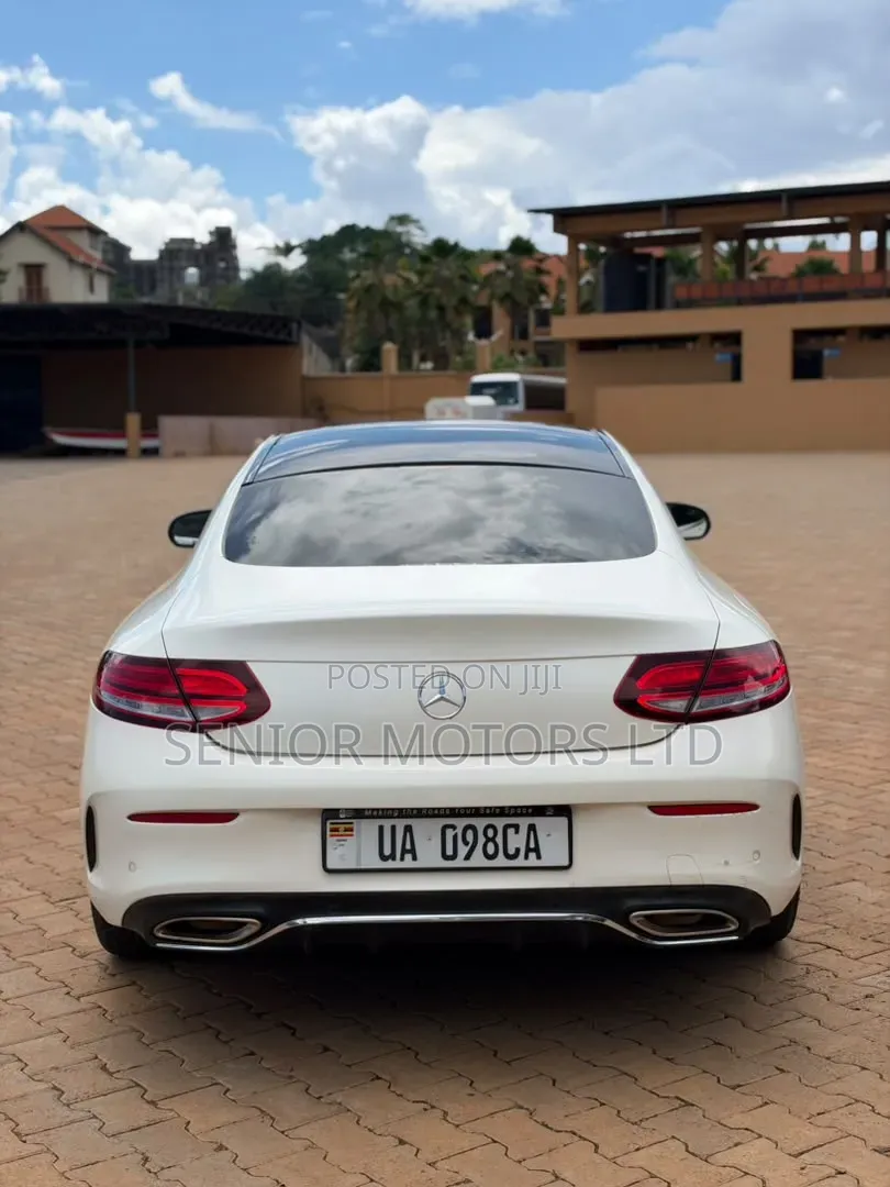 Mercedes-Benz C200 2020 White