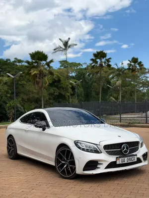 Mercedes-Benz C200 2020 White