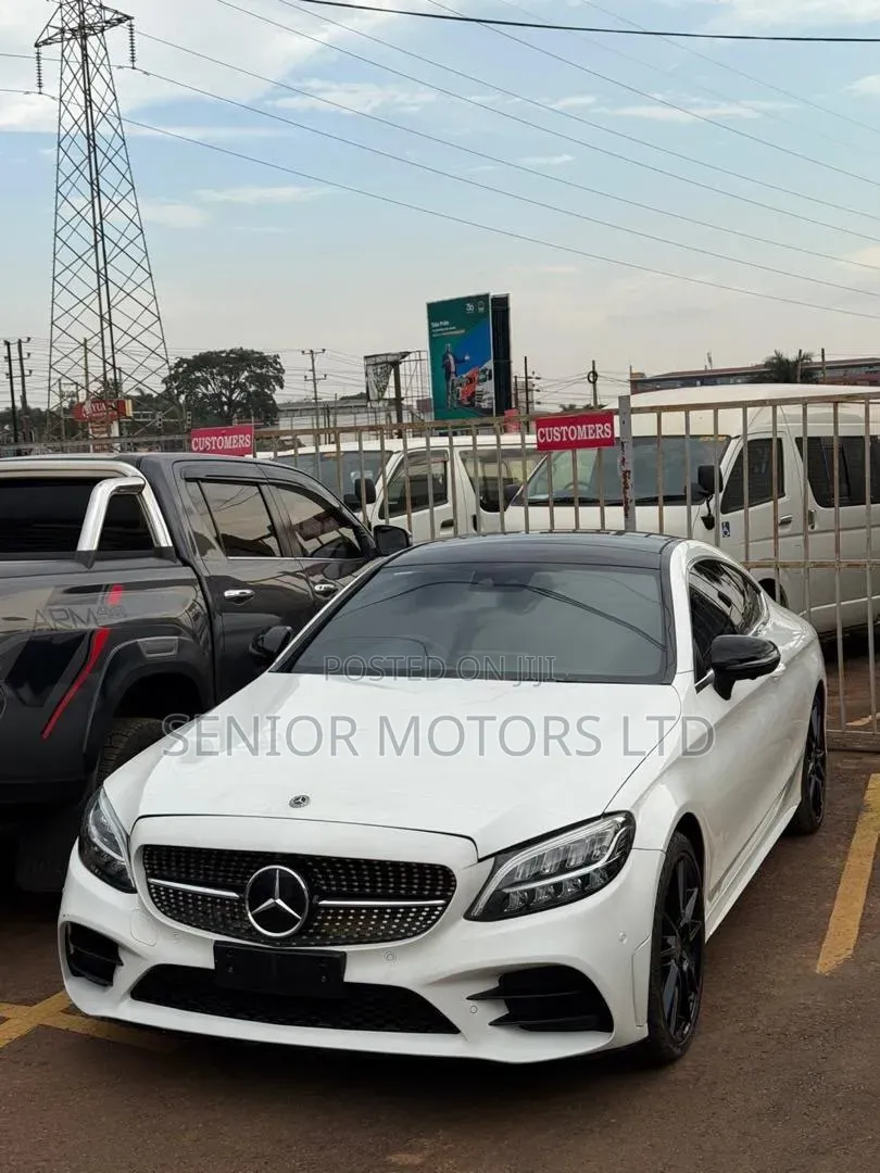 Mercedes-Benz C200 2020 White