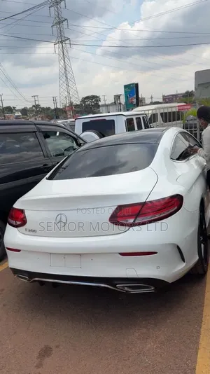 Mercedes-Benz C200 2020 White