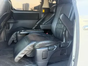 Toyota Alphard 2013 White