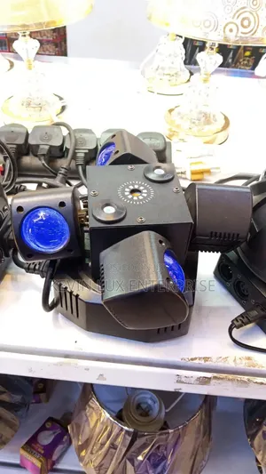 4 Head Moving Beam Stage Light