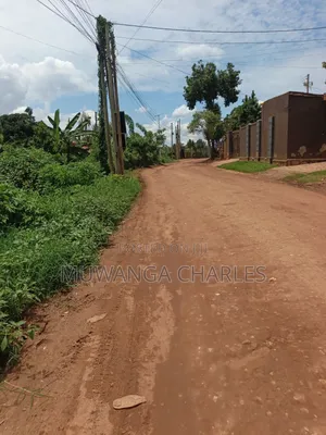 100by100ft Plot Available for Sale Kyanja Kungu