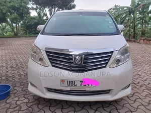 Toyota Alphard 2.4 Petrol FWD 2011 White