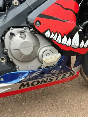 Honda CBR 2010 Blue