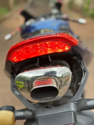 Honda CBR 2010 Blue