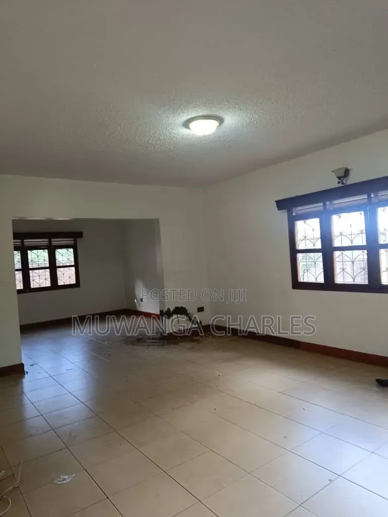 5bdrm Duplex in Fs Properties Ltd, Nakawa for rent