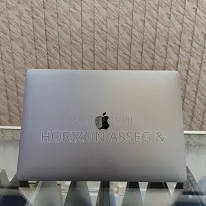 New Laptop Apple MacBook Pro 2016 16GB Intel Core i5 SSD 512GB