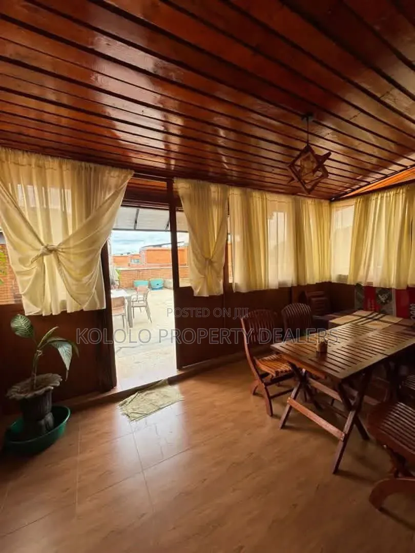 Furnished 4bdrm Apartment in Kigo, Central Division for rent