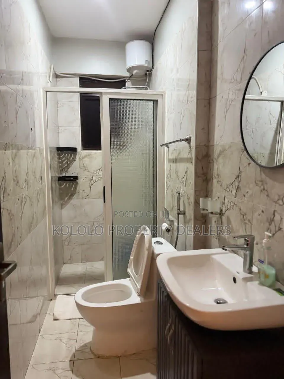 Furnished 4bdrm Apartment in Kigo, Central Division for rent
