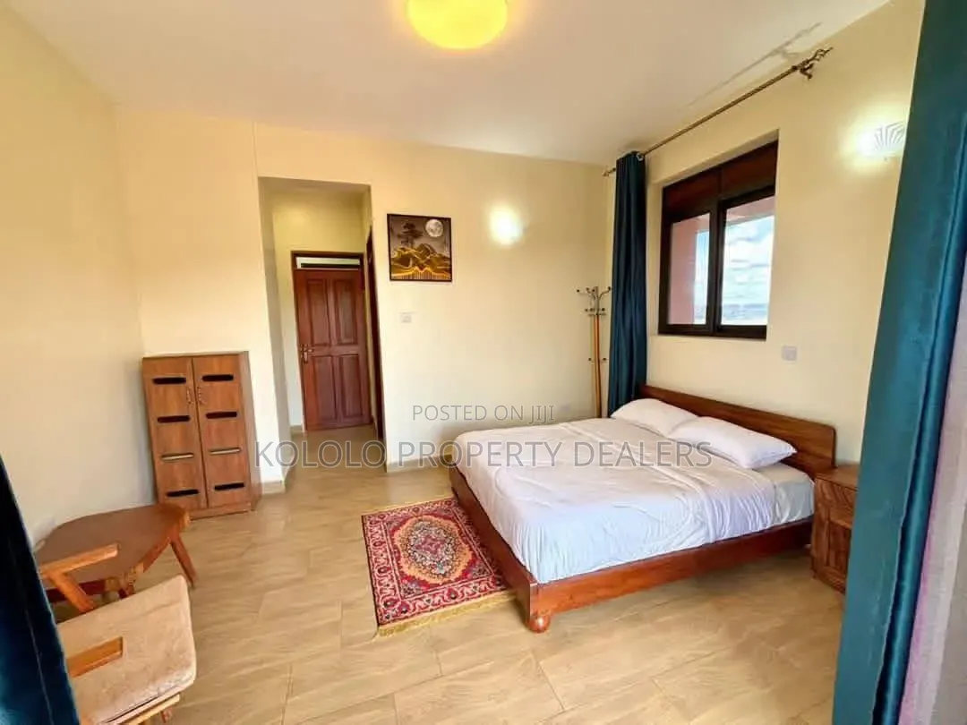 Furnished 4bdrm Apartment in Kigo, Central Division for rent