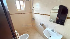 1bdrm Bungalow in Fs Properties Ltd, Central Division for rent