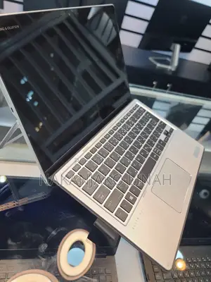 Laptop HP Elite X2 1012 G2 8GB Intel Core i5 SSD 256GB