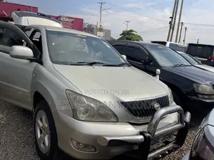 Toyota Harrier 2007 Silver