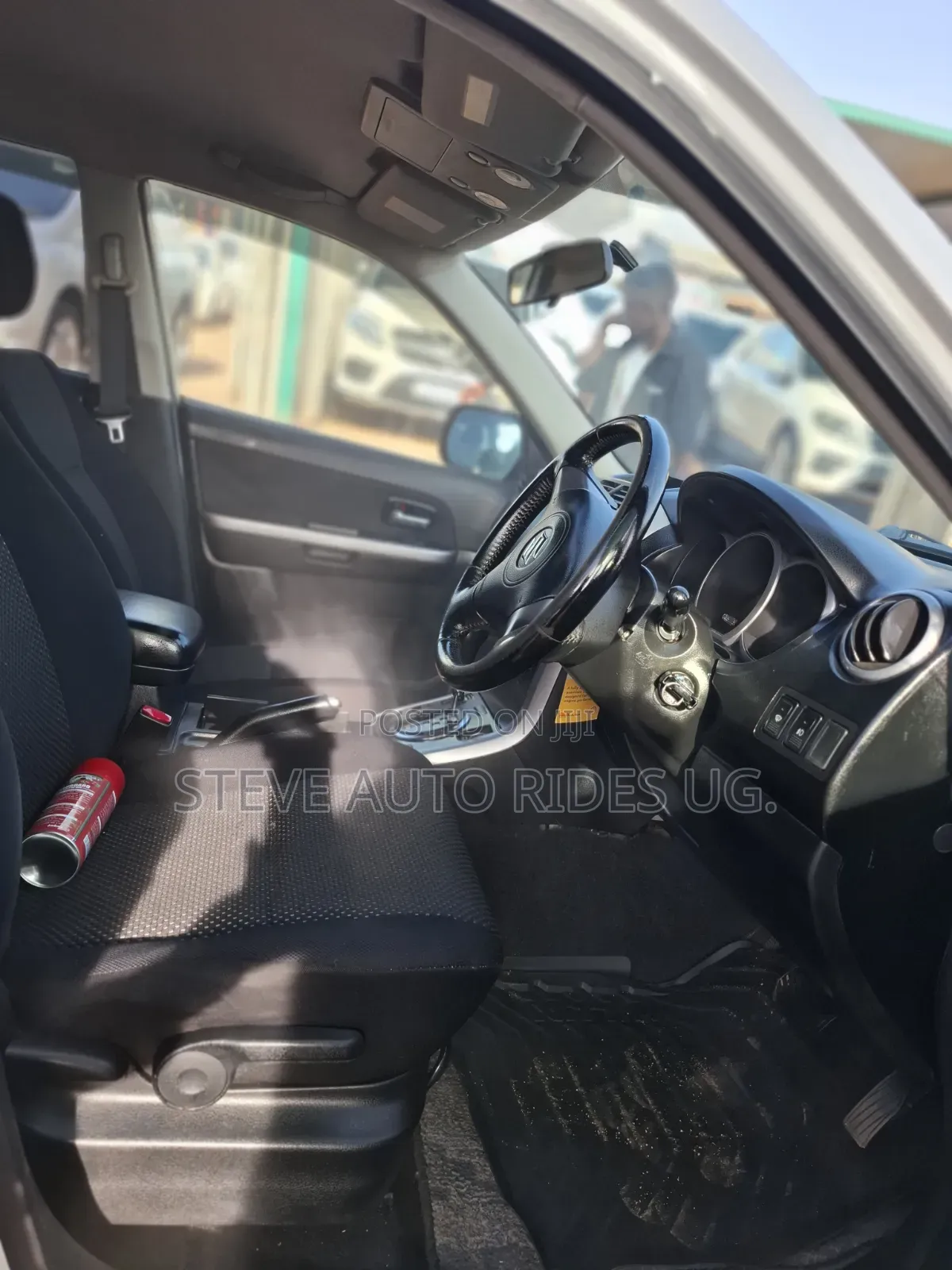 Suzuki Escudo 2008 White