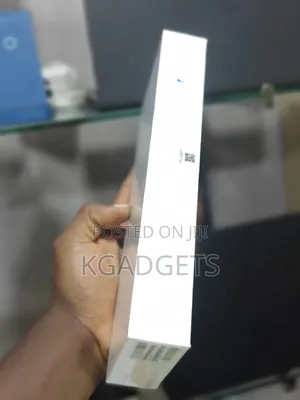 New Xiaomi 17 256 GB Black
