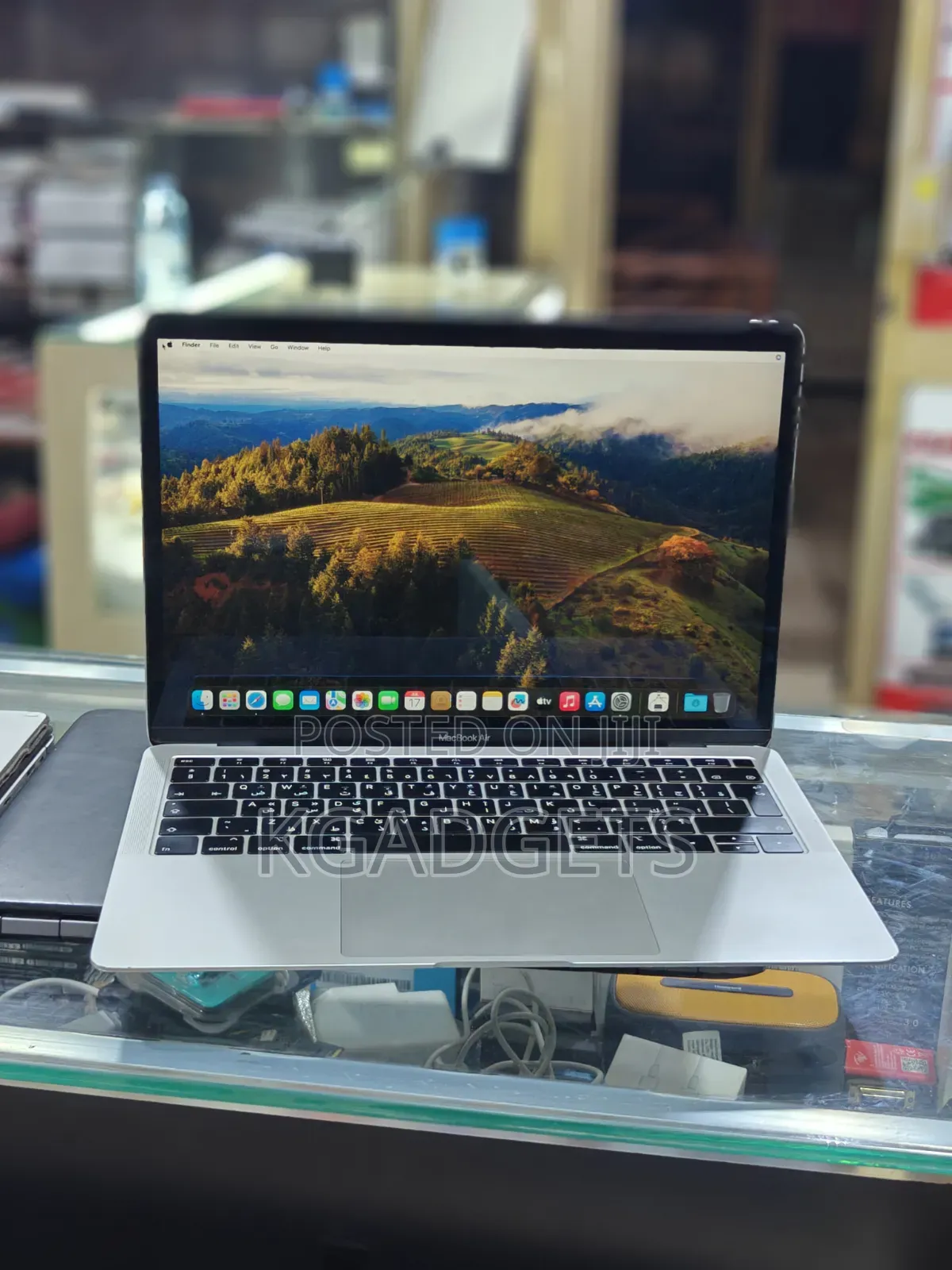Laptop Apple MacBook 2018 8GB Intel Core i5 SSD 256GB