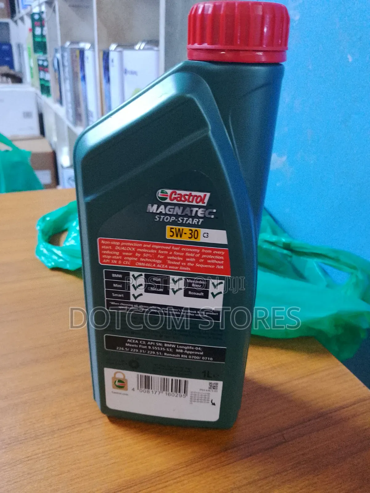 1L Castrol MAGNATEC Stop-Start 5w-30 C3 Fully Synthetic Engine Oil.