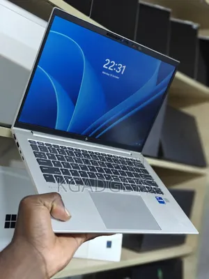 Laptop HP EliteBook 840 G9 8GB Intel Core i7 SSD 256GB