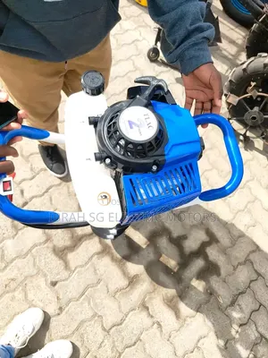 Gasoline Earth Auger Machine/Hole Digging Machine
