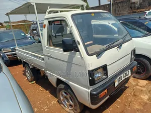 Suzuki Super Carry 2000 White